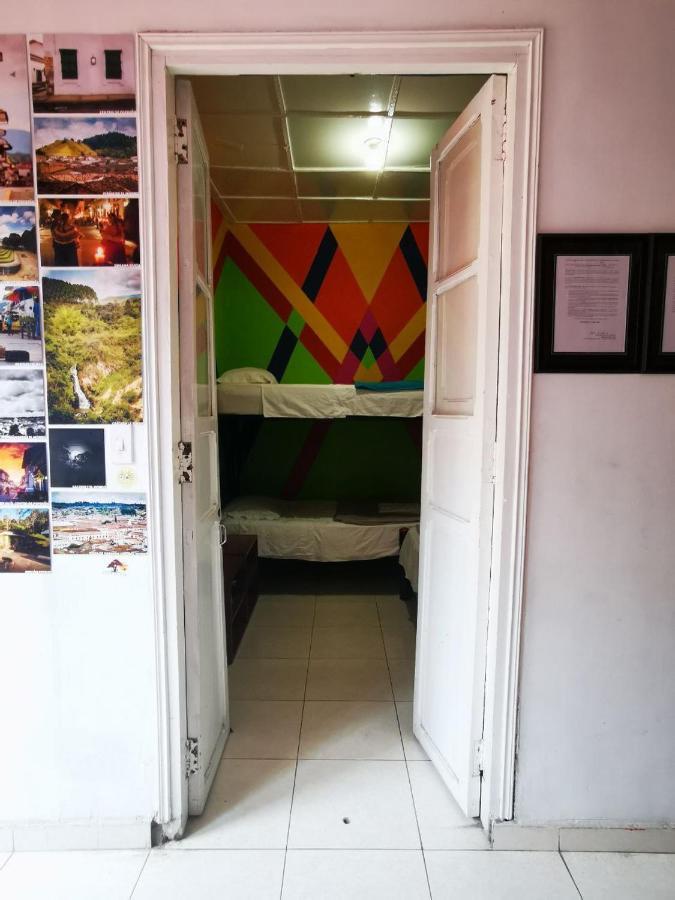 Lienzo Hostel And Mural Art Museum Popayan Exteriér fotografie